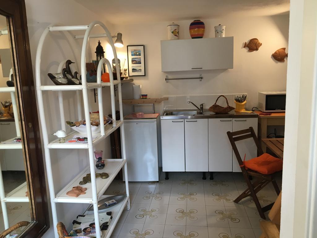 イスキア島Casa Azzurraアパートメント エクステリア 写真
